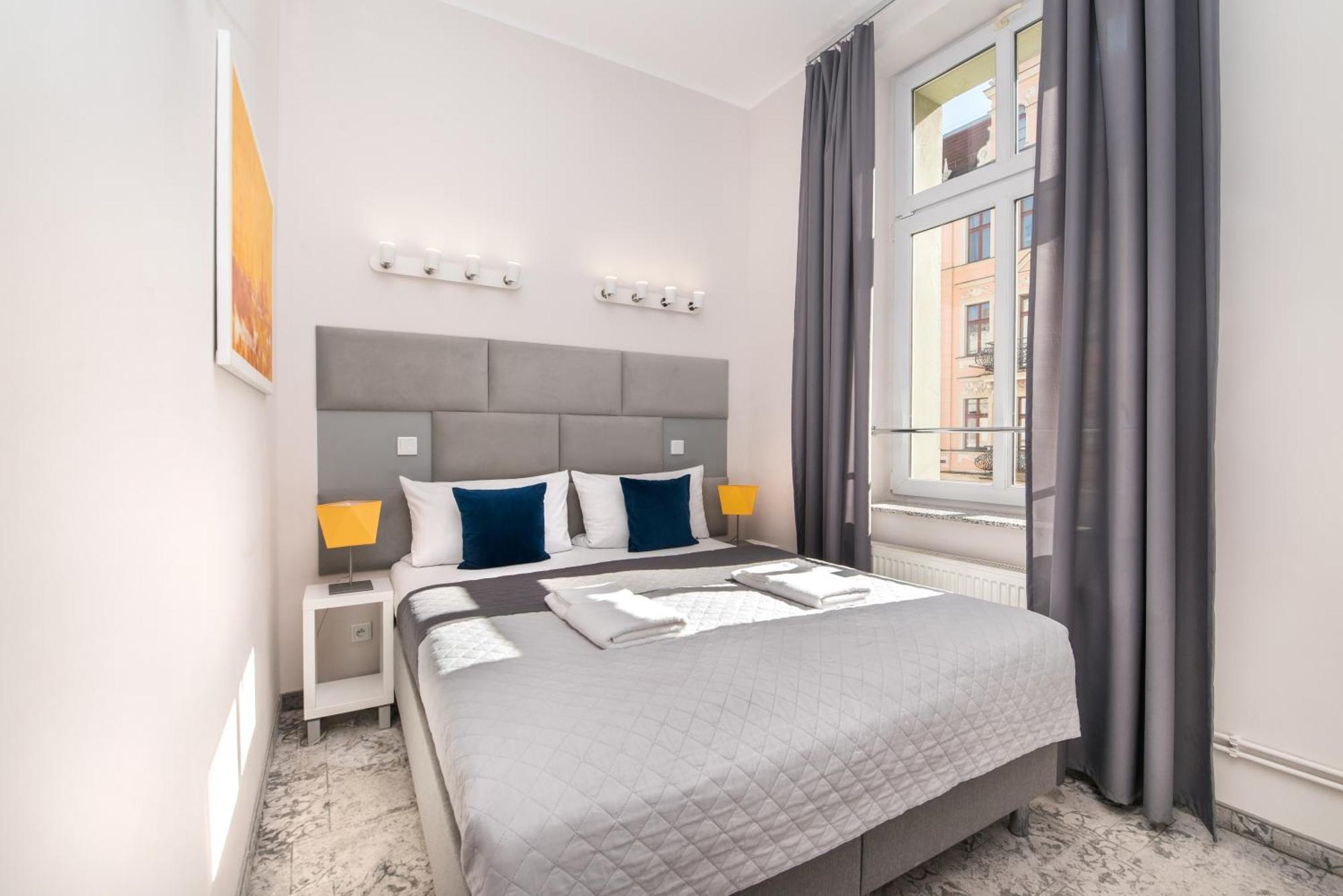 Savoy Mariacka Apartments カトヴィツェ エクステリア 写真